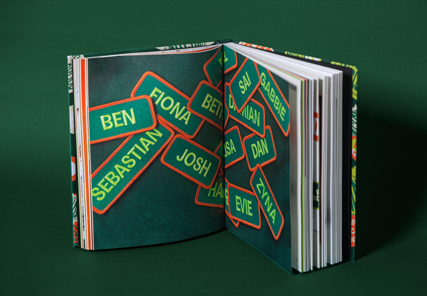 Reptile Encounters - Brandbook Internal Spread Patches | Atollon - a design company